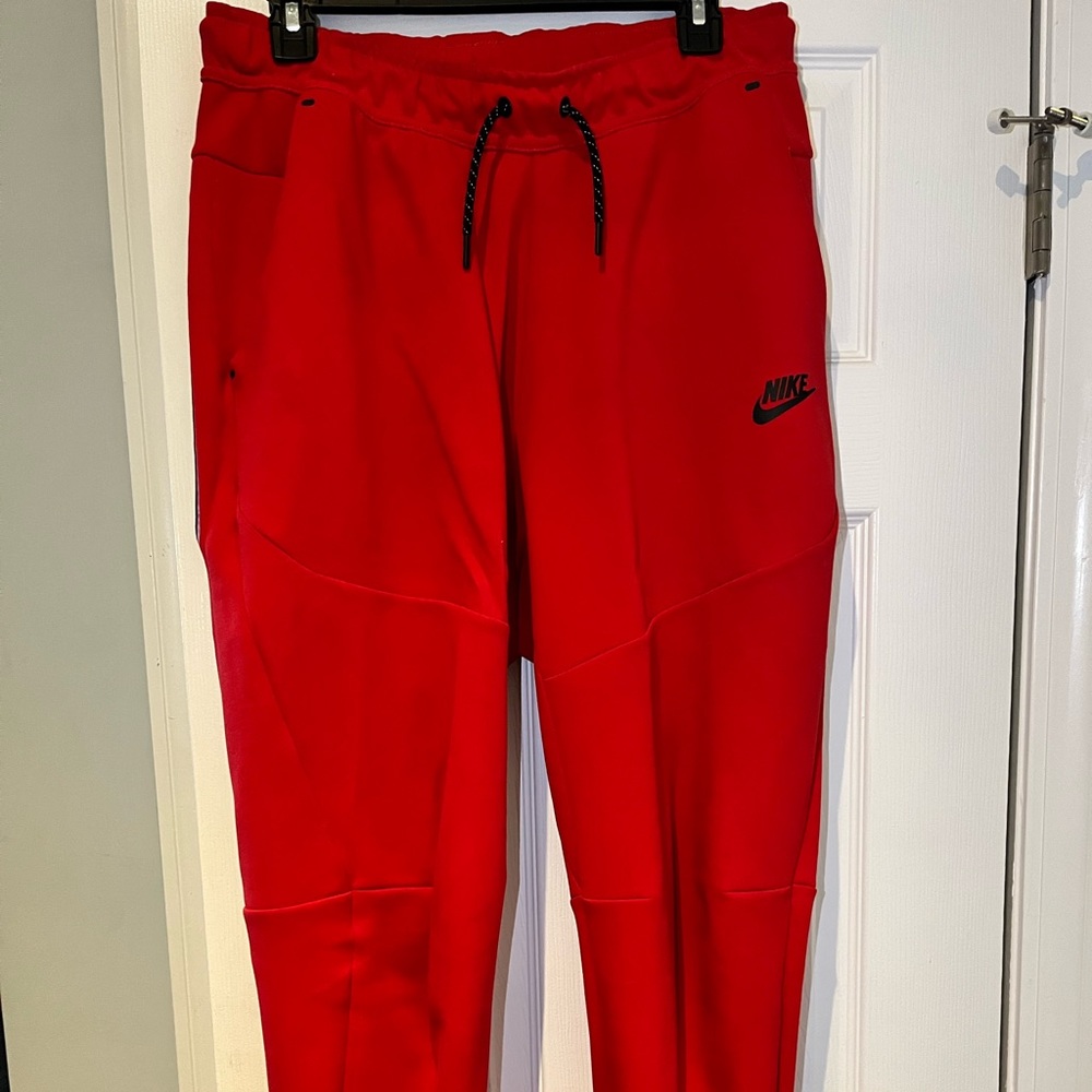 Red Nike Tech Fleece Joggers